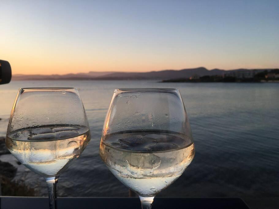 Sur Les Hauteurs De Bandol Villa