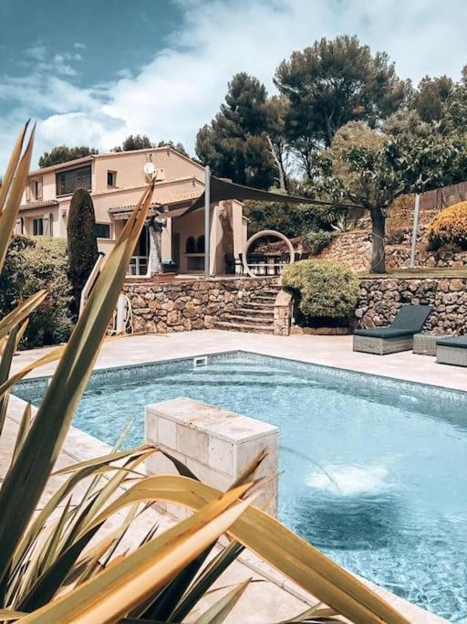 Sur Les Hauteurs De Bandol Sanary-sur-Mer