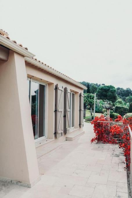 Sur Les Hauteurs De Bandol Villa *